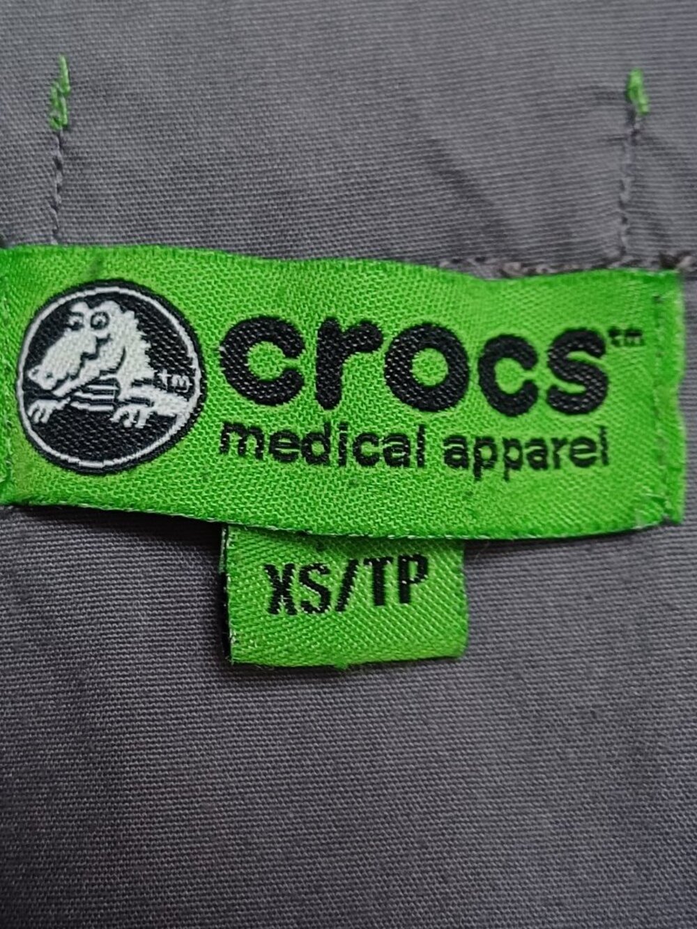 Croc Grey Scrub Top - Picture 2 of 7